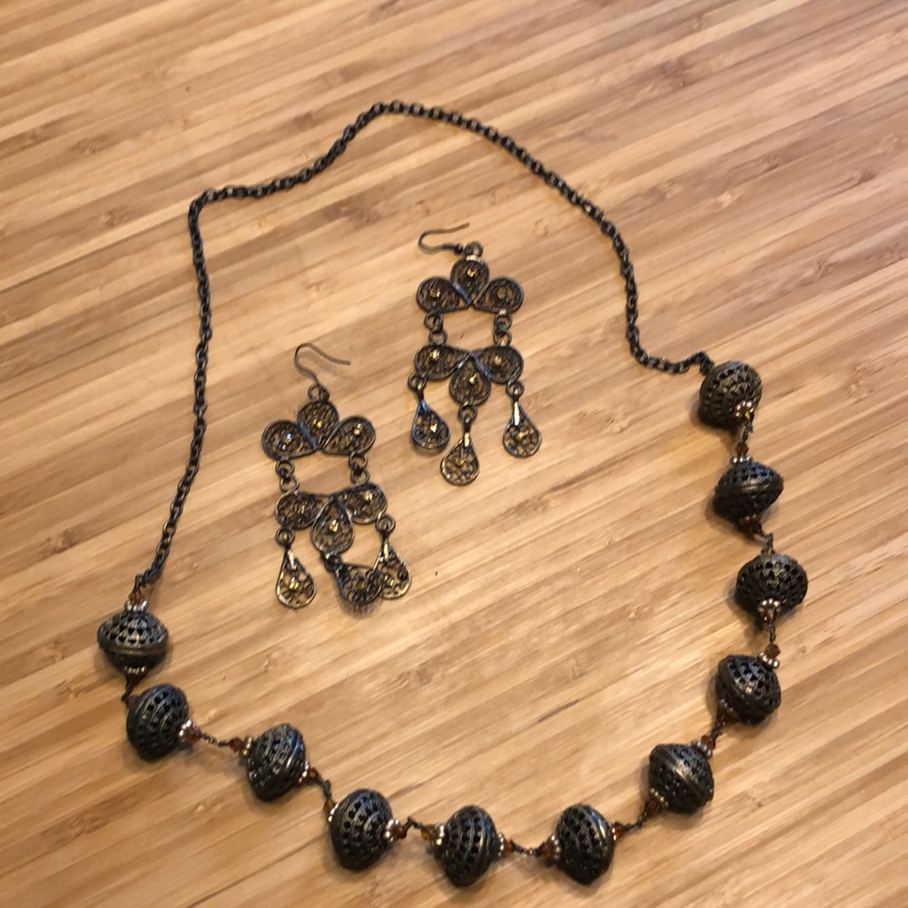 Bronze necklace and earrings set